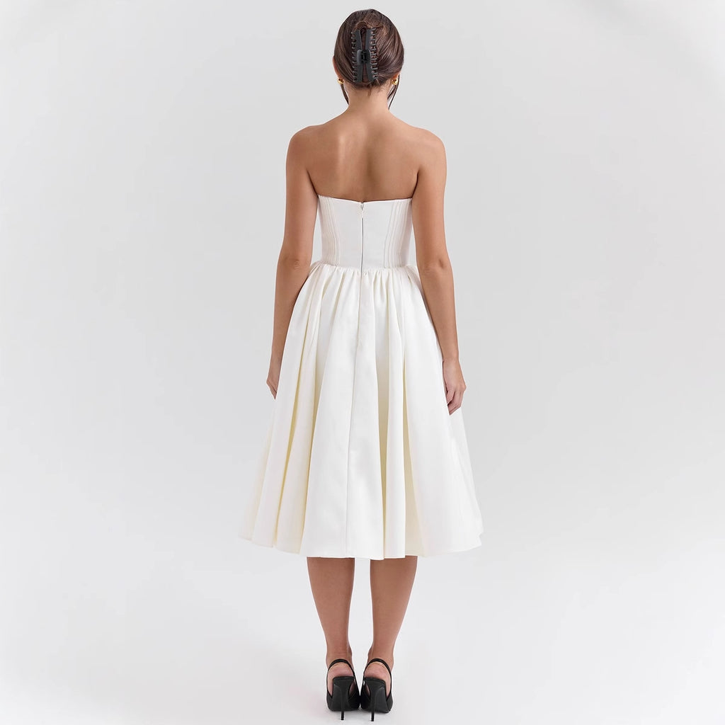 Sexy strapless dress for women in summer