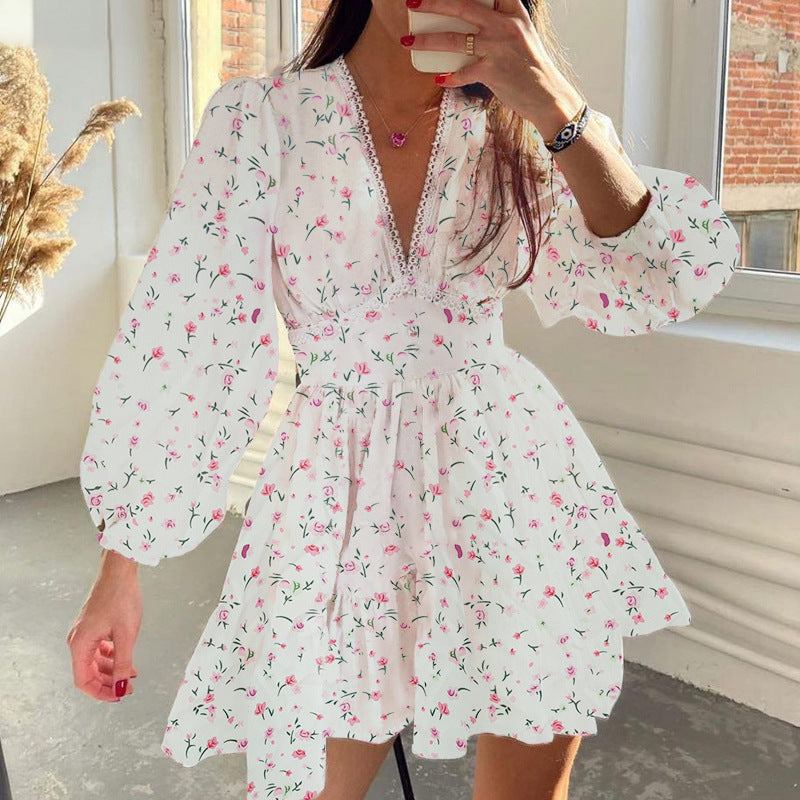 Printed V-neck pleated short long sleeved dress for women