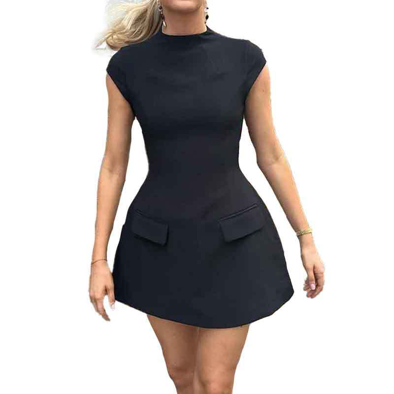 Solid color round neck short waist pocket dress