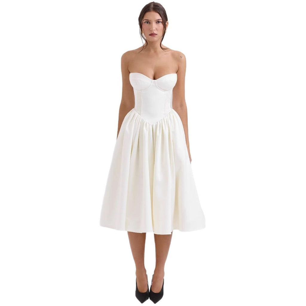 Sexy strapless dress for women in summer