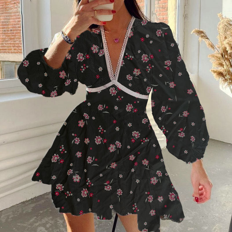 Printed V-neck pleated short long sleeved dress for women