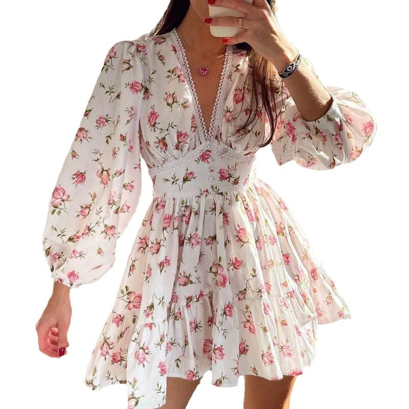Printed V-neck pleated short long sleeved dress for women